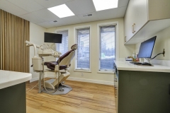 State-of-the-art treatment rooms designed for comfort, precision, and high-quality dental care.