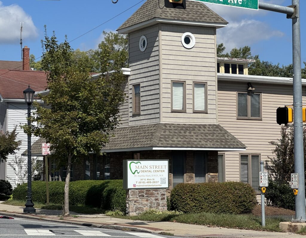 Exterior of Main Street Dental Center building in Collegeville, Pennsylvania, located at 307 East Main Street near Third Avenue.